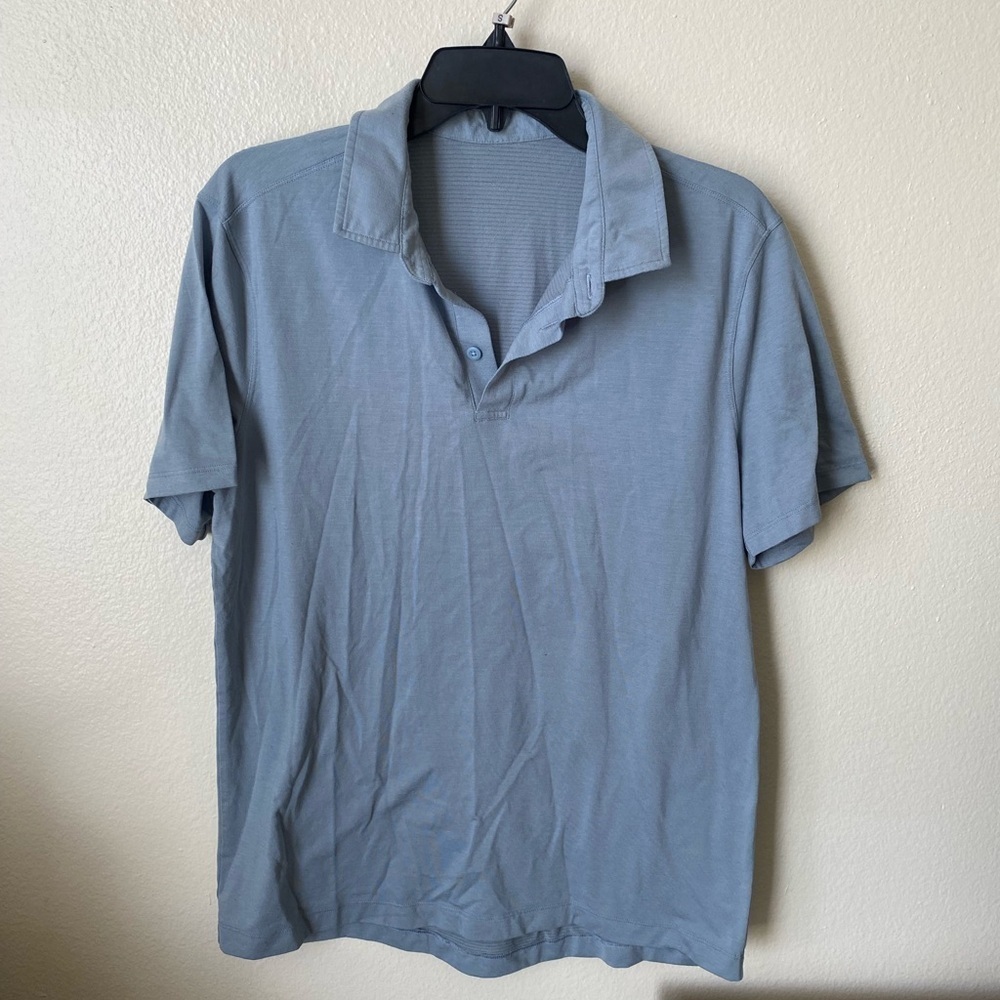 Lululemon Men’s Blue Polo Shirt Fit M Athletic Activewear Golf Shirt